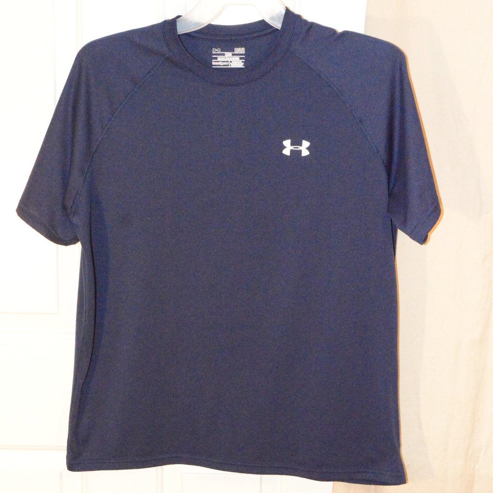 Under Armour HeatGear loose fit t-shirt sz Lg Navy
